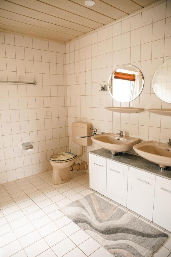 Modernes Apartment Mit Top Ausstattung Und Kamin Im Oberpfaelzer Seenland Nittenau Exterior foto